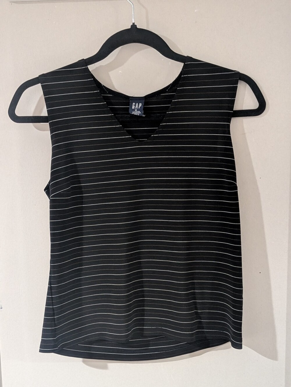GAP Black Sleeveless V-Neck Striped Tank